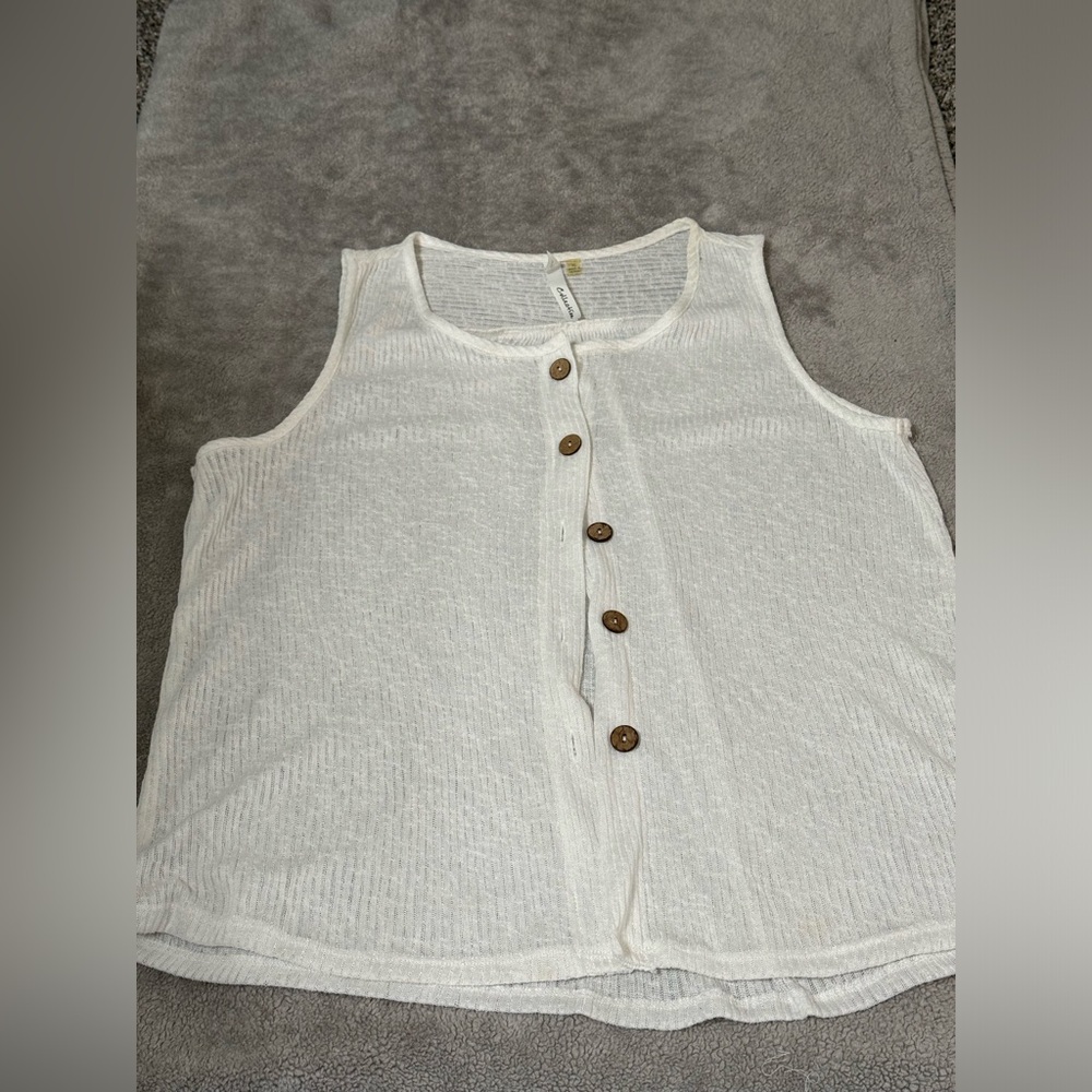 Knit button down tank; wooden buttons; M-XL